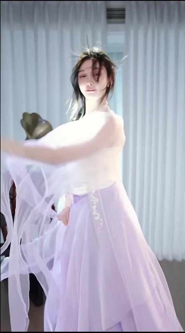 250609抖音小狮子 (3)