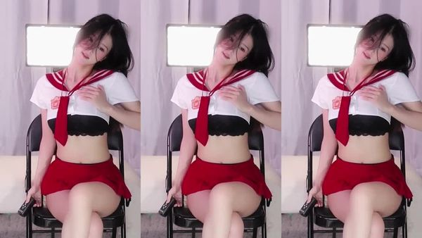 250609虎牙小奶糕 (2)