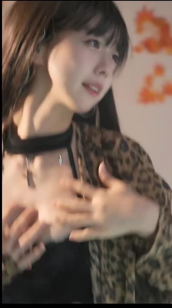 250613YY鱼闹闹 (4)