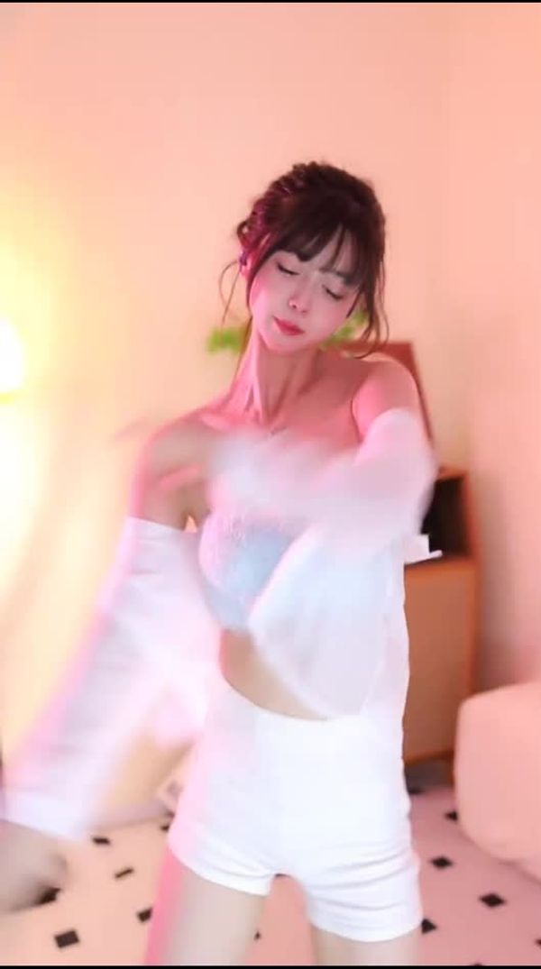 250708YY鱼闹闹 (4)