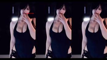 250703斗鱼你的11R定制 (1)