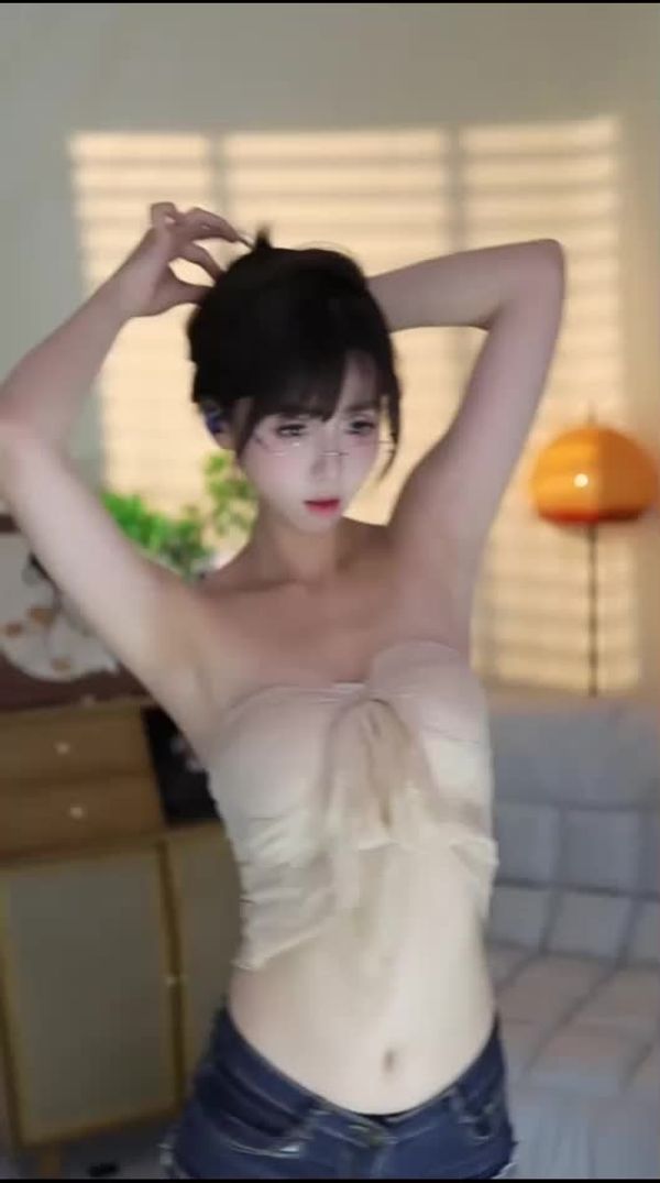 250717YY鱼闹闹 (3)