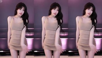 250722诗妍 (16)