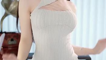 250724抖音小狮子 (4)