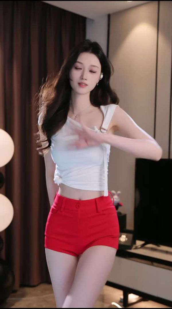 250725抖音姜莱 (6)