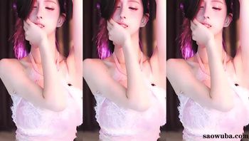 250725虎牙苏樱 (3)