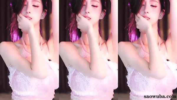 250725虎牙苏樱 (3)