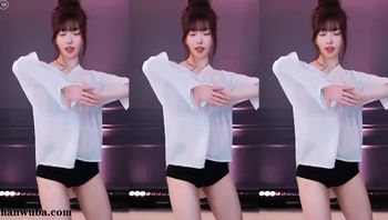 250822诗妍 (1)