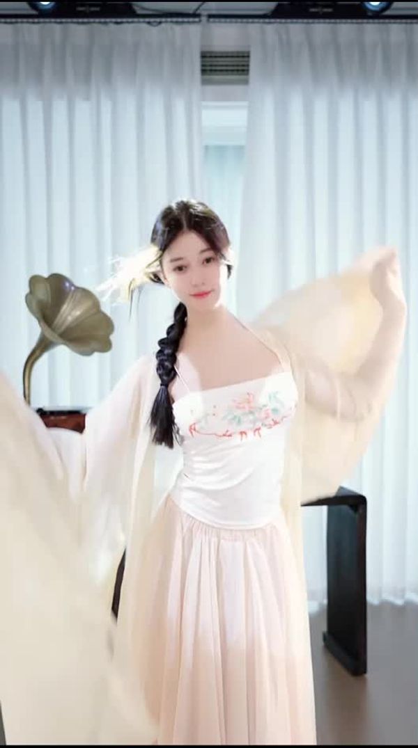 250729抖音小狮子 (3)