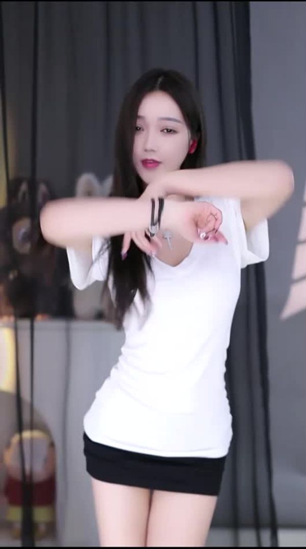 250804抖音允恩 (3)