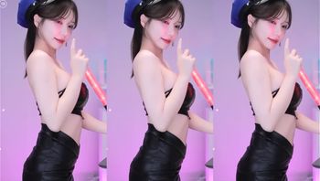 250922尹知予 (4)
