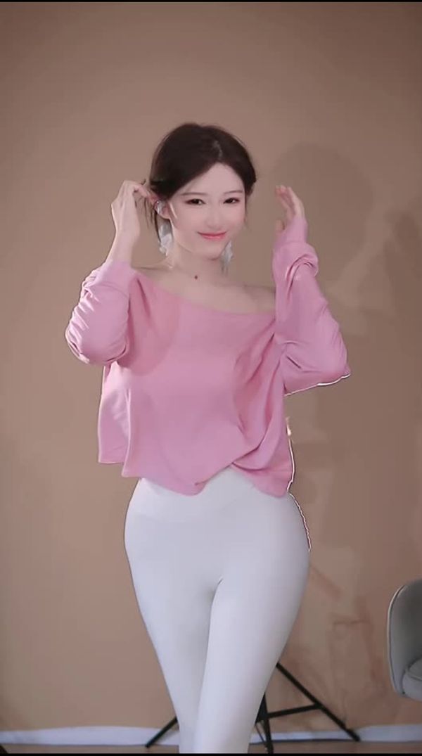 250824抖音倪小妮 (3)