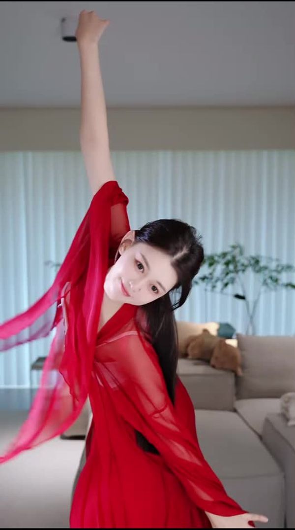 250824抖音小狮子 (1)