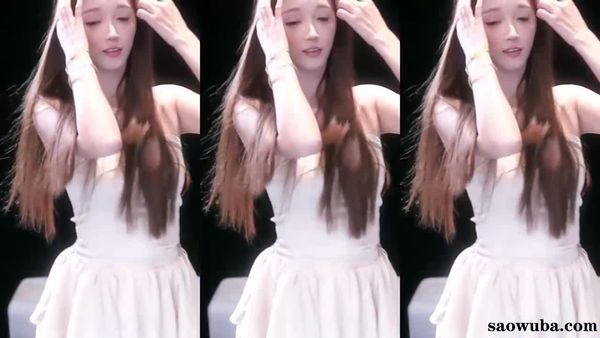 250826虎牙凌菲 (1)