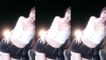 250827虎牙凌菲 (1)