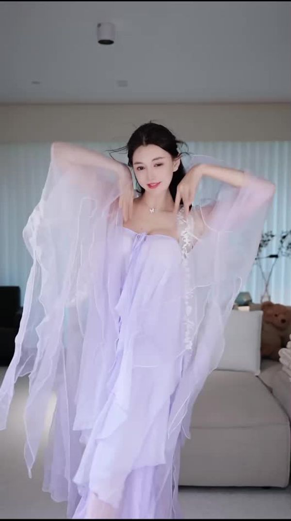 250904抖音小狮子 (2)