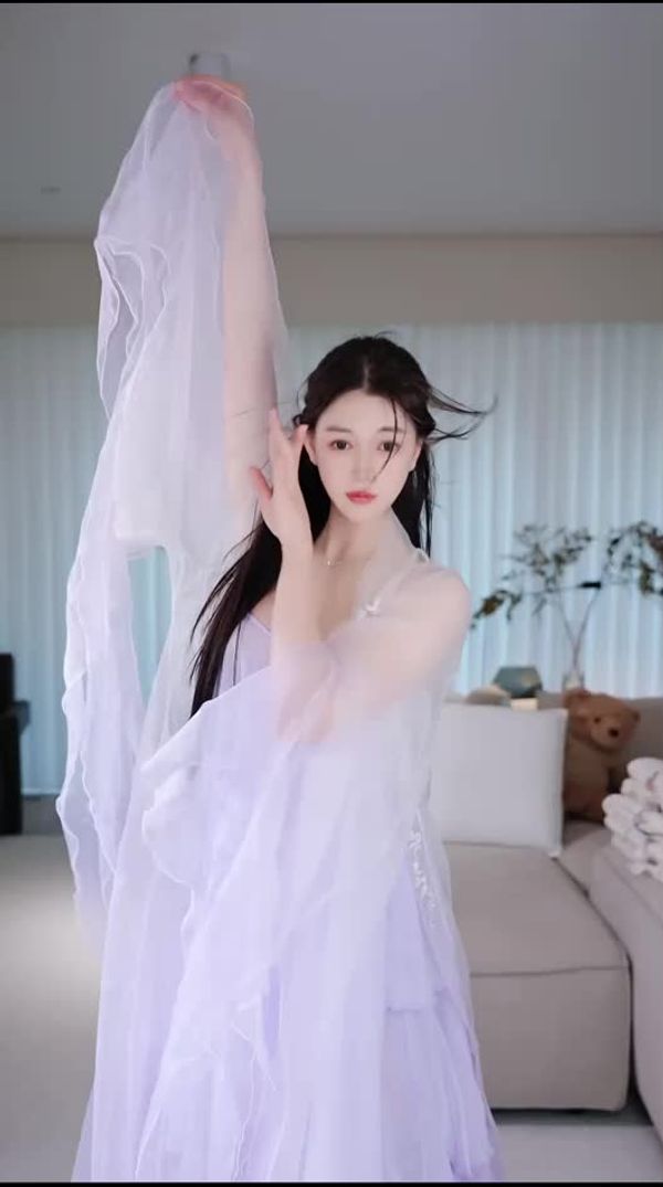 250904抖音小狮子 (3)