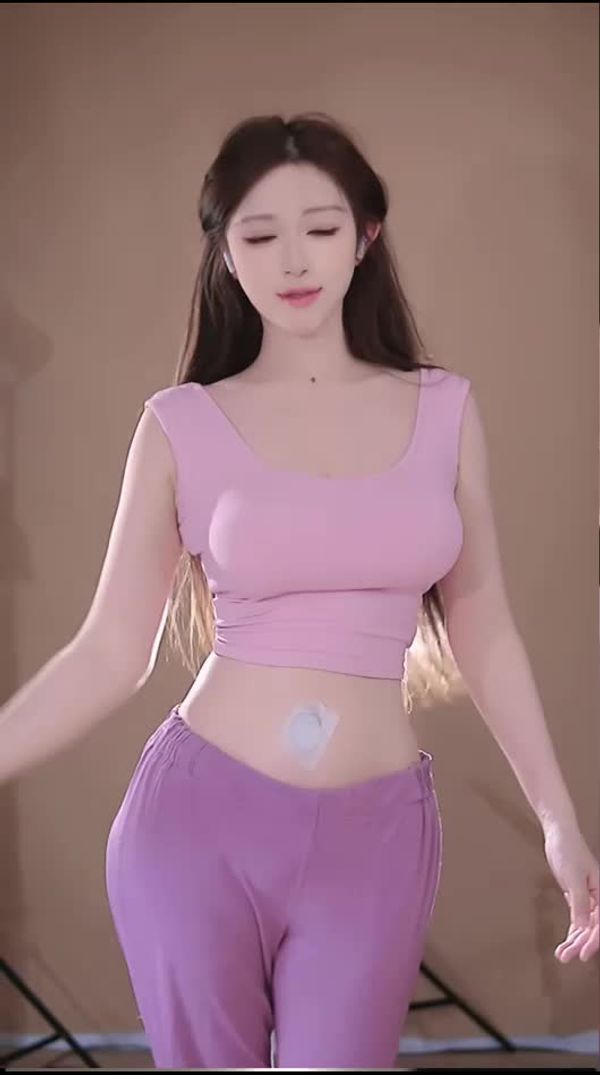 250905抖音倪小妮 (4)