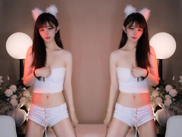 250905六房维维 (4)